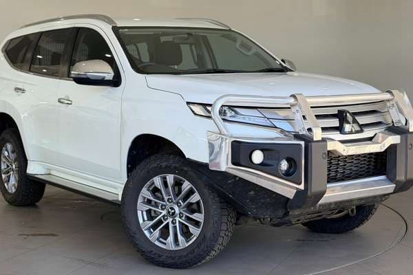 2021 Mitsubishi Pajero Sport