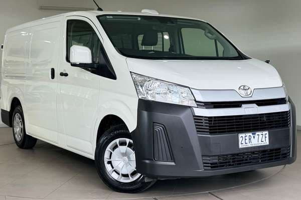 2022 Toyota Hiace