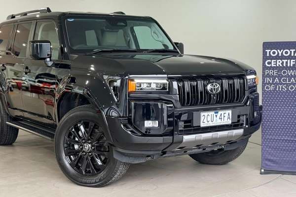 2025 Toyota Landcruiser Prado