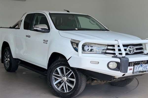 2015 Toyota Hilux
